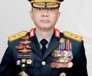 Irjen Pol Teddy Minahasa Putra