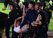 Presiden Jokowi Hentikan Liga 1, Korban Tewas Tragedi Maut Kanjuruhan Jadi 129 Orang