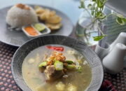 Segudang Manfaat, Whiz Prime Hotel Padang Sajikan Asem-Asem Iga 