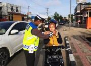 Pengendara Kerap Tidak Klik Helm, Satlantas Polres Sijunjung Optimalkan Tertib Lalin