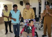 Pemko Pariaman Salurkan Bansos Kemanusian Pada 105 Penerima