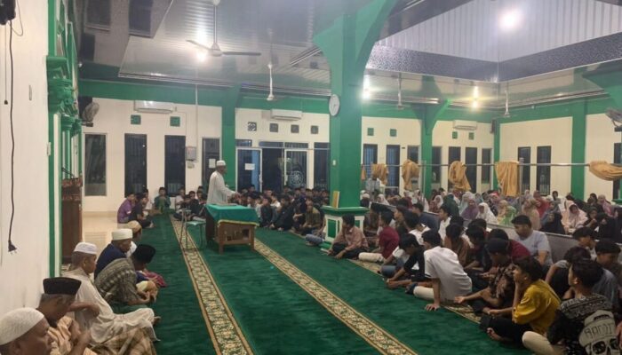 Wirid Remaja Siswa SMAN 2 Pulau Punjung Dikunjungi Tim Monev Dinas Pendidikan Sumbar