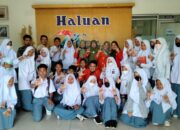 Menambah Wawasan Industri Media Massa dan Literasi, Siswa dan Guru SMAN 9 Sijunjung Kunjungi Harian Haluan