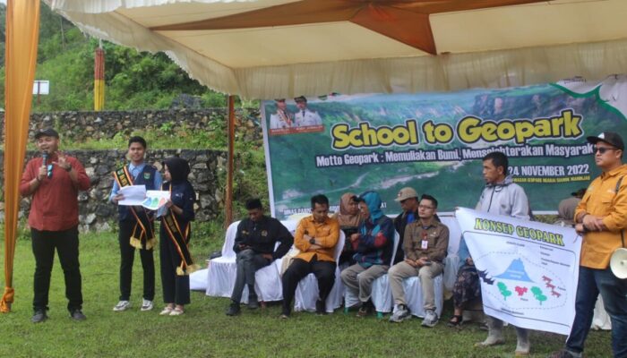 Dinas Pariwisata Sumbar Gelar Sekolah Taman Bumi di Kamang