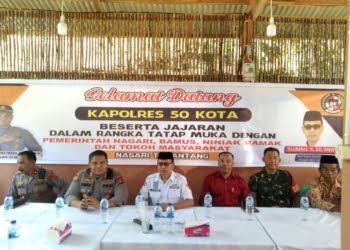 Kunjungi Nagari Tarantang, Kapolres Limapuluh Kota Apresiasi Kekompakan Masyarakat Jaga Trantib