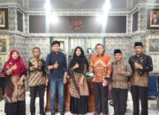 Direktorat Pendidikan Islam Kemenag RI Lakukan Monev EMIS di MTsN 1 Padang