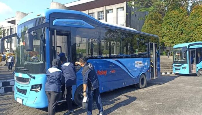 Koridor VI Dibuka, Kini Pasar Raya ke Kampus Unand Bisa Naik Trans Padang