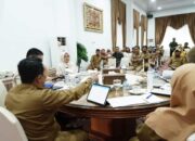 Seluruh Sekretaris Nagari di Tanah Datar Berkumpul di Rumah Dinas Bupati