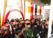 Prosesi Anugerah Gelar Panghulu di Nagari Tanjung Bonai Berlangsung Meriah