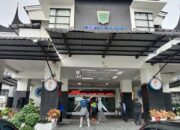 Semangat Pagi di Kantor Bupati Padang Pariaman, Hujan-hujan Tetap Senam Bersama