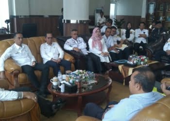 Manajemen Aqua dan Pemkab Solok Kembali Pertemuan, Ini Penegasan Bupati Epyardi Asda!