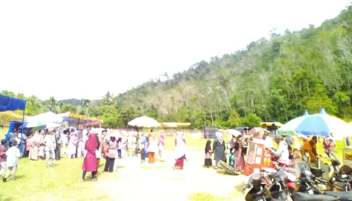 400 Murid TK Sumpur Kudus Ikuti Manasyik Haji di Lapangan Unggan Sijunjung