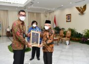 Catat Sejarah! PLN Bersama Dirutnya Raih 15 Proper Emas dan CEO Green Leadership Utama dari KLHK