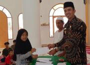 Ikatan Keluarga Bukik Gonggang Bersatu Salurkan Santunan Tiap Bulan