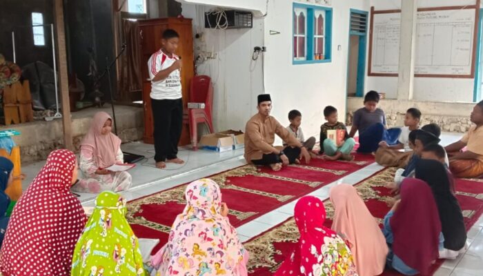 Bentuk Karakter dan Akhlak Anak, Tiap Minggu Nagari Campago Gelar Didikan Subuh