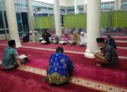 Guru MDTA Desa Sikapak Timur Belajar Tahsin Al-Qur’an