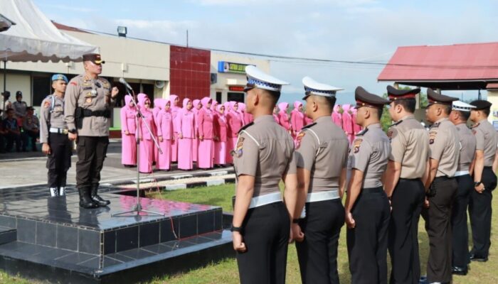 Kabar Bahagia Tahun Baru, 21 Personil Polres Sijunjung Naik Pangkat