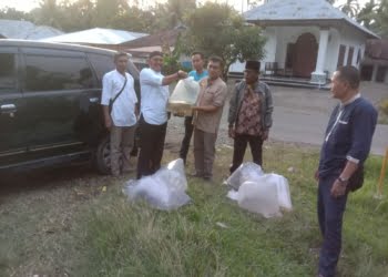 Nagari Lareh Nan Panjang Selatan Terima Bibit Ikan dari Dinas Perikanan Padang Pariaman