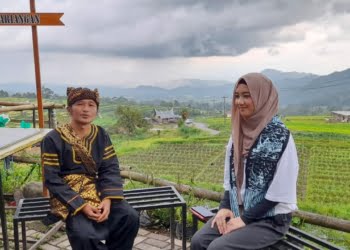 Alya Lawindo, Mahasiswi American University Road Show ke Pejabat Daerah di Sumbar