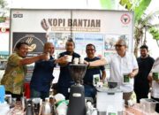Wagub Sumbar Resmikan Kopi Bantjah Binaan PT Semen Padang ke Pasar