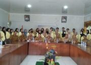 Desa Santur Terima Lima Mahasiswa UNP KKN