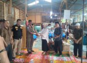 Anggota Dewan Tanah Datar Serahkan Bantuan Hidran Pada Warga Jorong Belakang Pajak