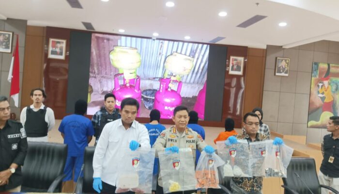 Dirkrimsus Polda Sumbar Gerebek Pangkalan Gas LPG 3 Kg Bersubsidi di Padang