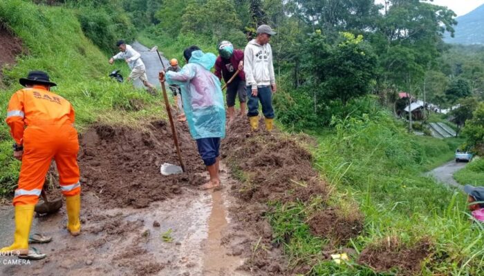 Hujan Lebat Guyur Tanah Datar, Nagari Singgalang Lokasi Terparah Dampak Longsor