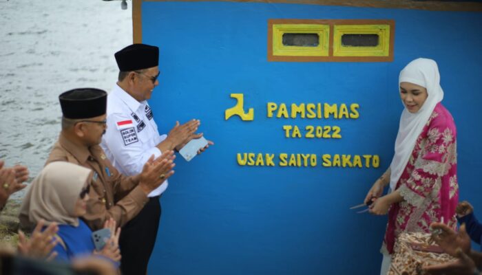 Warga Alahan Panjang Sujud Syukur, Bertahun-Tahun Mencari Air Bersih Kini Terwujud