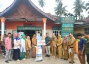 Dana Pokir Dewan Sumbar Firdaus, Pemprov Salurkan Puluhan Ton Beras Pada Warga Terdampak Banjir di Padang Pariaman