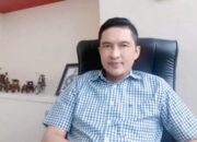 Dinilai Bermanfaat, Program Seragam Gratis Ekos Albar Diapresiasi