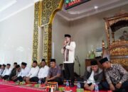 Bupati Eka Putra Hadiri Khatam Al-Qur’an Lansia di Nagari Batu Bulek