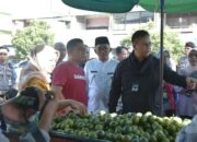 Jelang Ramadan, Wako Tinjau Harga Bahan Sembako di Pasar Raya Padang
