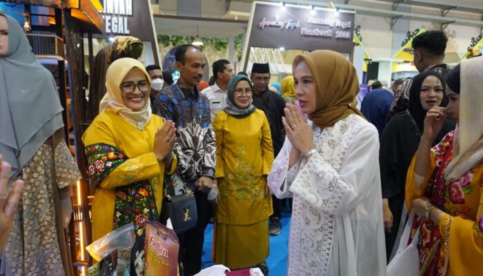 Produk Kerajinan Solok Selatan Tampil di Inacraft 2023