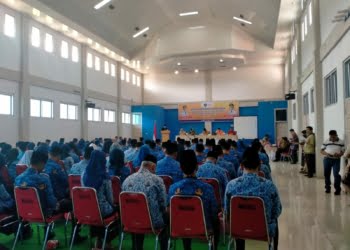 Mutasi Besar-besaran di Pemkab Pessel! Ini Pesan Bupati Kepada Camat Baru dan Kepsek Baru