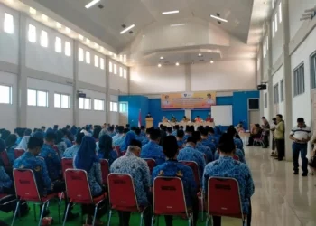 Mutasi Besar-besaran di Pemkab Pessel! Ini Pesan Bupati Kepada Camat Baru dan Kepsek Baru