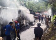 Satu Unit Bus ALS Terbakar di Palupuah