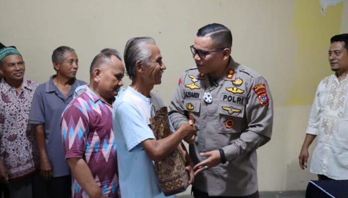 Kapolres Sijunjung Salurkan Bantuan Kemanusiaan untuk Negeri di Kecamatan IV Nagari