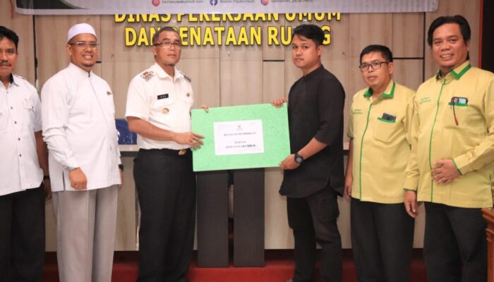 129 Mahasiswa Terima Bantuan dari Baznas Melalui Program Payakumbuh Pintar