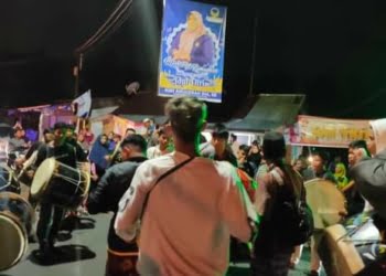 FOTO-FOTO: Indahnya Malam Takbiran di Ranah Minang, dari Ribuan Api Obor Hingga Festival Beduk