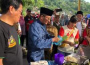 Makanan Perpaduan Tradisi Tionghoa dan Minangkabau Hadir di Festival Muaro Padang