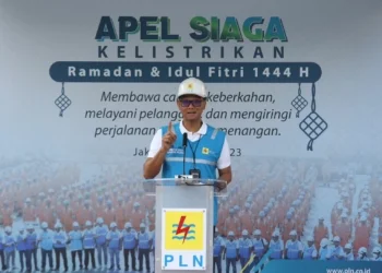 Amazing! Dirut PLN Kembali Terima Penghargaan “Indonesia Best 50 CEO Tahun 2023”