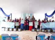 Biofarma Group dan FIADIFA Bagikan 3.300 Paket Sembako di 9 Provinsi