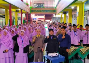Tingkatkan Kualitas Pendidikan, Pontren Kauman Padang Panjang Seluruh Guru dan Karyawan