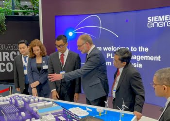 Jalin Kerja Sama dengan Siemens Energy, Dirut PLN Ekpos Potensi Besar Energi Hijau Indonesia di Hannover