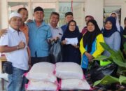 Alumni SMPN 2 Padang Angkatan 80 Berbagi Kepada Sesama Alumni