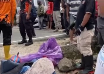 Lagi Gegara Rem Blong, Truk Hantam Bangunan dan Kendaraan di Penurunan Panyalaian