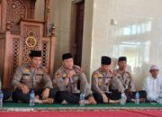 Wakapolres Pasbar Pimpin Kegiatan Jumat Curhat Di Masjid Taqwa Sungai Aur