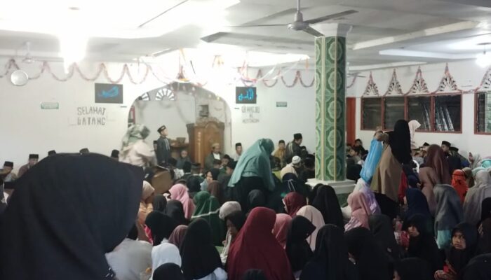 Didikan Subuh Gabungan TPA dan Rumah Tahfiz Nagari Pakan Rabaa Utara Kembali Digelar