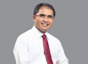 Honesti Basyir, Alumni SMA 2 Padang Kembali ke Telkom